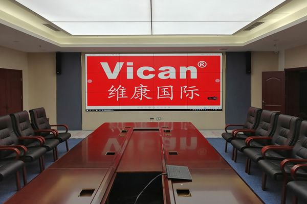 哪家無(wú)縫拼接屏廠家比較專業(yè)？