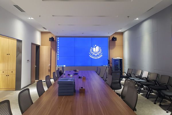 濟(jì)南外國語學(xué)校-會(huì)議拼接屏