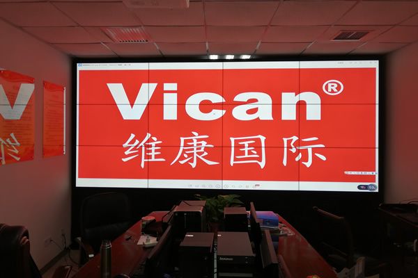 在拼接屏上同時(shí)顯示多臺(tái)電腦信號(hào)該如何實(shí)現(xiàn)？