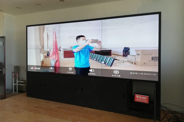 三星55寸液晶拼接屏有什么特點(diǎn)，目前市場(chǎng)上還有貨嗎