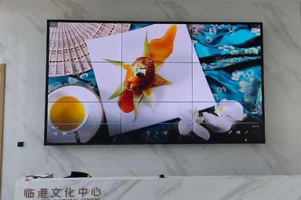 液晶拼接屏怎么與電腦連接的？