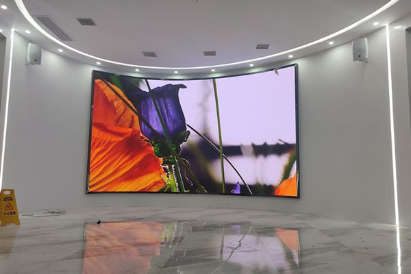 企業(yè)展廳引進LED顯示屏，開啟智慧展廳新模式