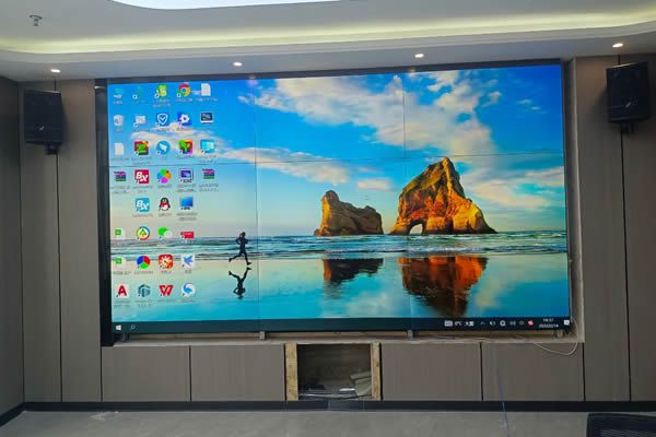 拼接屏廠家有哪些，深圳拼接屏生產(chǎn)廠家分析