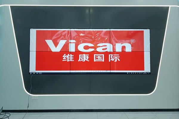 拼接屏怎么實(shí)現(xiàn)同時(shí)顯示多臺(tái)電腦信號(hào)？