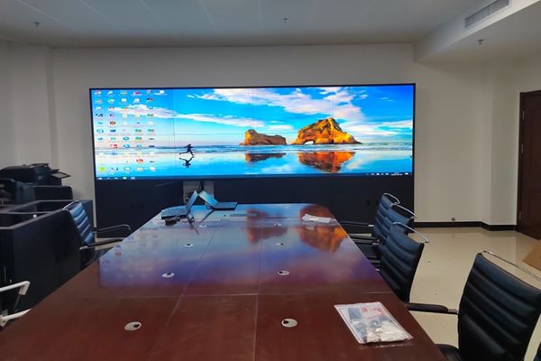 市場(chǎng)上那么多的拼接屏廠家，要怎么選擇呢？