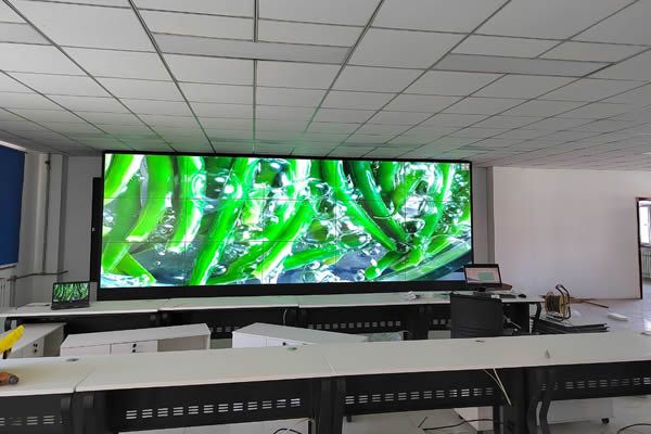 拼接屏可以在戶外場(chǎng)合使用嗎？