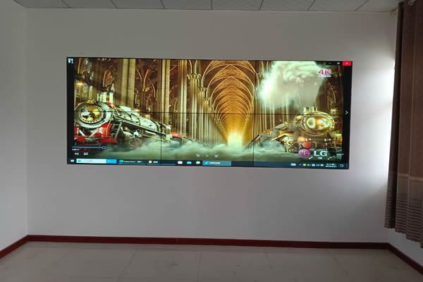 怎么合理選擇一個(gè)可靠的拼接屏廠家？