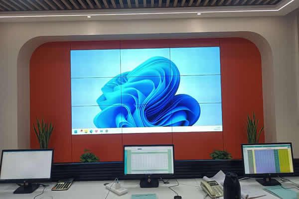 拼接屏十大品牌有哪些，選擇哪個(gè)廠家好？