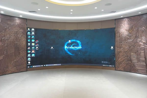 會議顯示大屏使用LED屏幕好，還是拼接屏好？