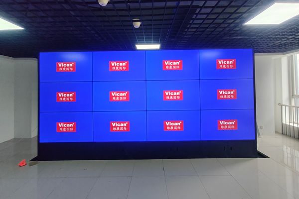 維康國(guó)際|液晶拼接屏創(chuàng)新展示，引領(lǐng)新時(shí)代商顯潮流