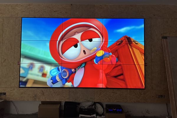 會議室用拼接屏還是LED顯示屏好？