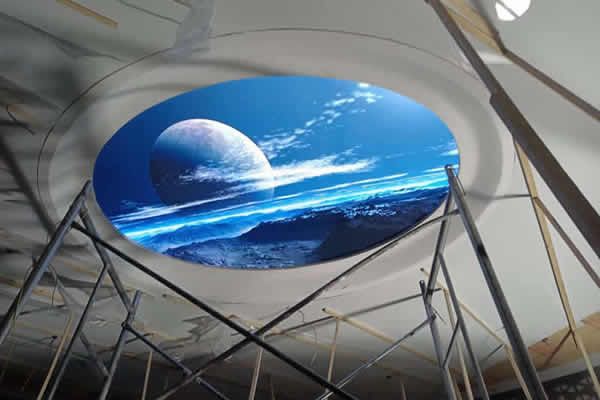 異形LED顯示屏有哪些，有什么特點(diǎn)？