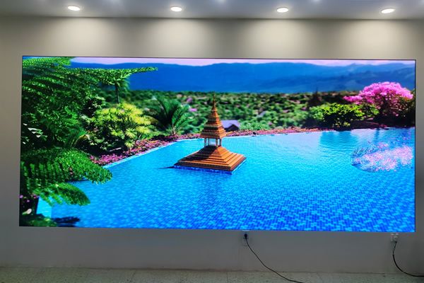 室內(nèi)大屏用液晶拼接屏好，還是LED顯示屏好？