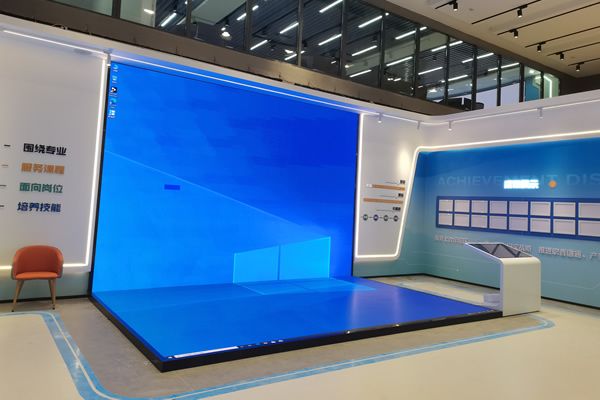 常見的展會(huì)展示大屏幕用哪種好，要做多大尺寸合適？